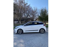 Sahibinden Hyundai i20 1.4 MPI Elite Smart 2015 Model 