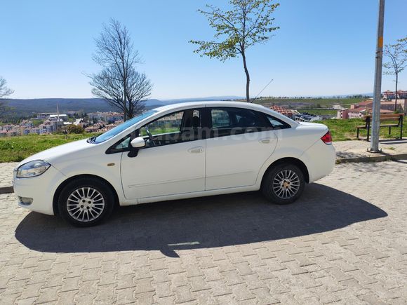 Sahibinden Fiat Linea 1.3 Multijet Active Plus 2012 Model  255.000 km Beyaz