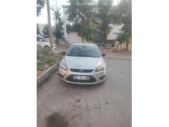 Sahibinden Ford Focus 1.6 TDCi Titanium 2009 Model  260.000 km Gri (Gümüş)
