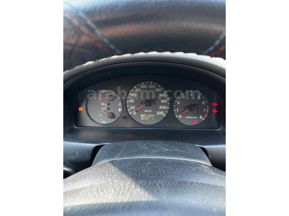 Sahibinden Mazda 323 1.5 GLX 1999 Model 