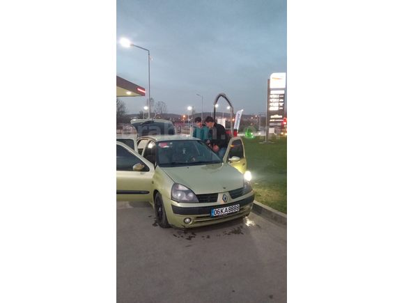 Sahibinden Renault Clio 1.2 Authentique 2004 Model  307.000 km Yeşil