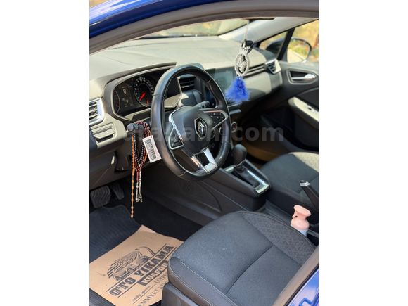 Sahibinden Renault Clio 1.0 TCe Touch 2023 Model 