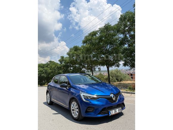 Sahibinden Renault Clio 1.0 TCe Touch 2023 Model 