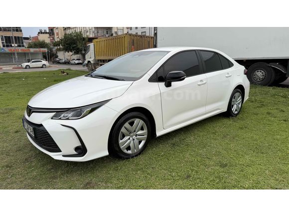 Sahibinden Toyota Corolla 1.5 Vision Plus 2026 Model 
