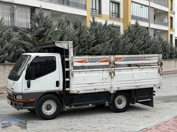 DİLEK OTO'DAN 2005 MITSUBISHI CANTER 519 AÇK SAÇ KASALI KAMYONET