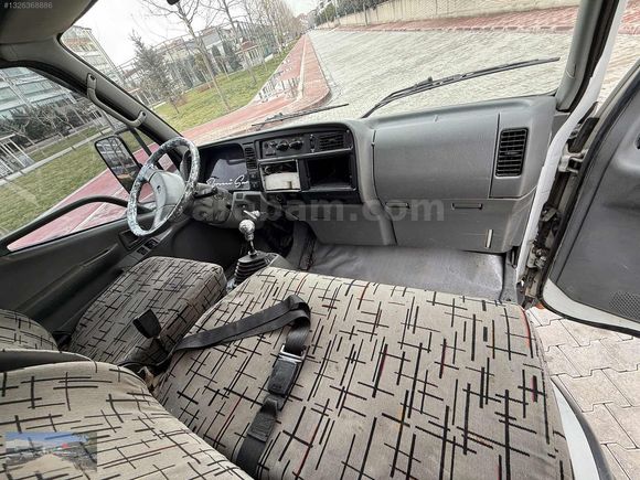 DİLEK OTO'DAN 2005 MITSUBISHI CANTER 519 AÇK SAÇ KASALI KAMYONET