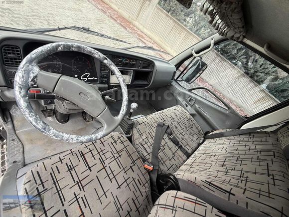 DİLEK OTO'DAN 2005 MITSUBISHI CANTER 519 AÇK SAÇ KASALI KAMYONET