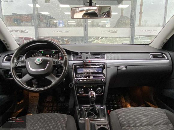 OTORIUM-2012 Skoda Superb Active 1.6Tdı Manuel-Boyasız-148.000Km