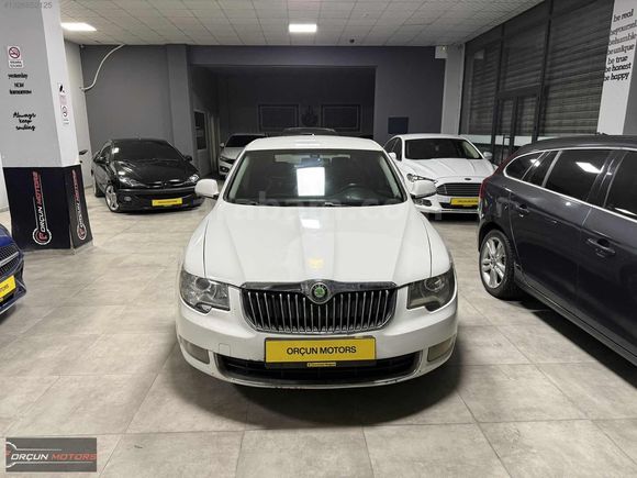 OrçunMotors 2012 SKODA SUPER B ACTİVE XENON 1.6tdi