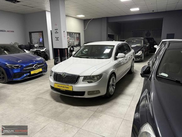 OrçunMotors 2012 SKODA SUPER B ACTİVE XENON 1.6tdi
