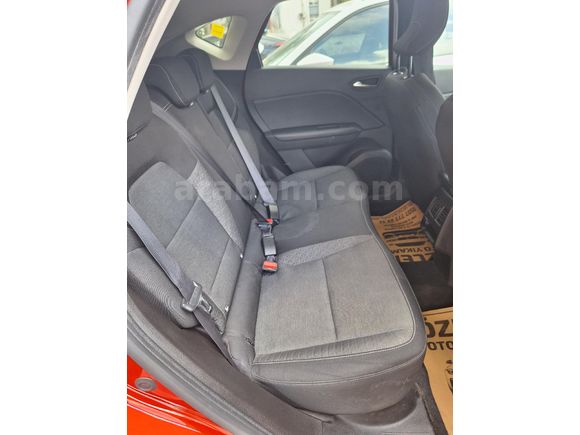 Sahibinden Renault Captur 1.3 TCe Touch Plus 2023 Model