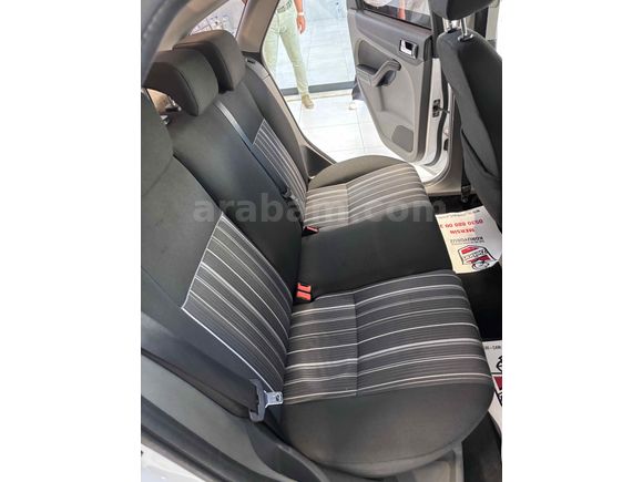 Sahibinden Ford Focus 1.6 TDCi Trend 2009 Model 
