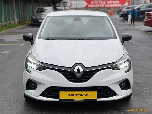 BOYASIZ 2023 CLİO 1.0 TCE TOUCH 107 BİNDE OTOMATİK