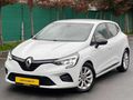 BOYASIZ 2023 CLİO 1.0 TCE TOUCH 107 BİNDE OTOMATİK