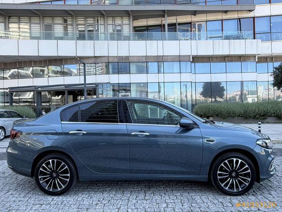 BOYASIZ 2021 EGEA 1.0 FİREFLY LOUNGE 82 BİNDE MANUEL 100 HP