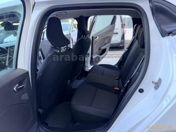 BOYASIZ HATASIZ 90 BİNDE 2023 CLIO TOUCH OTOMATİK TERTEMİZ
