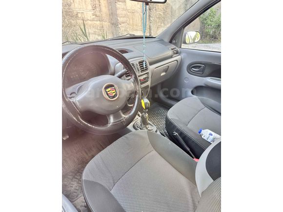 Sahibinden Renault Clio 1.4 2000 Model  370.000 km Gri (Gümüş)