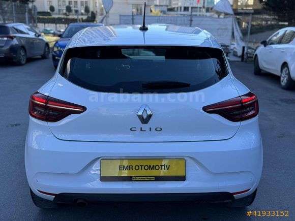 BOYASIZ 2023 CLİO 1.0 TCE TOUCH MANUEL TURBO 69 BİNDE ÇELİKJANT
