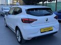 BOYASIZ 2023 CLİO 1.0 TCE TOUCH MANUEL TURBO 69 BİNDE ÇELİKJANT