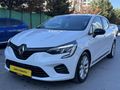 BOYASIZ 2023 CLİO 1.0 TCE TOUCH MANUEL TURBO 69 BİNDE ÇELİKJANT