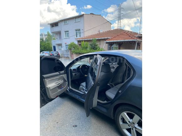 2007 Jetta 1.6 FSi Midline 6 ileri