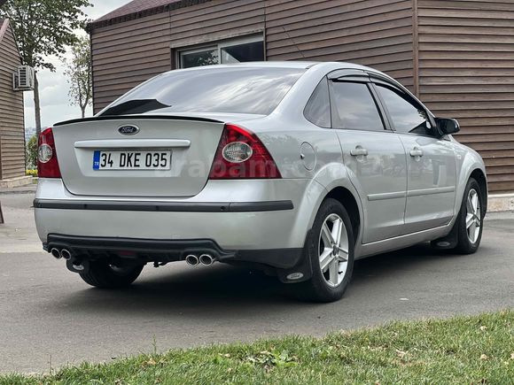 Sahibinden Ford Focus 1.6 Collection 2008 Model  247.000 km Gri