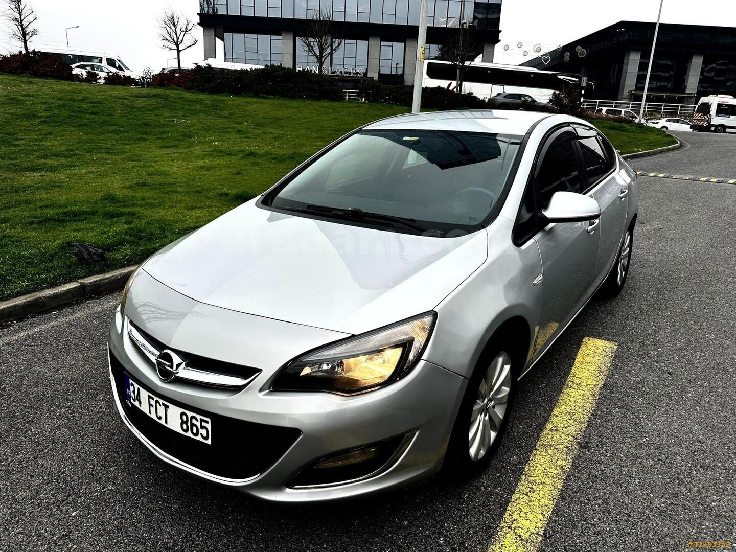 ACİL OPEL ASTRA BENZİN 2020 OTOMATİK 1