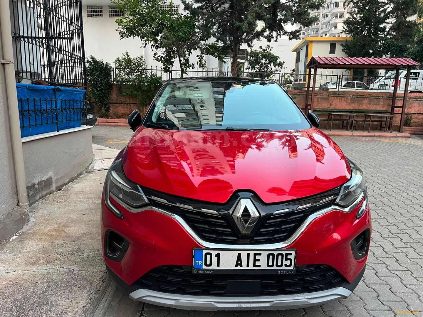 Galeriden Renault Captur 1.3 TCe Icon 2021 Model Adana 53.500 km Kırmızı 1
