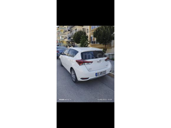 Sahibinden Toyota Auris 1.4 D-4D Advance 2016 Model