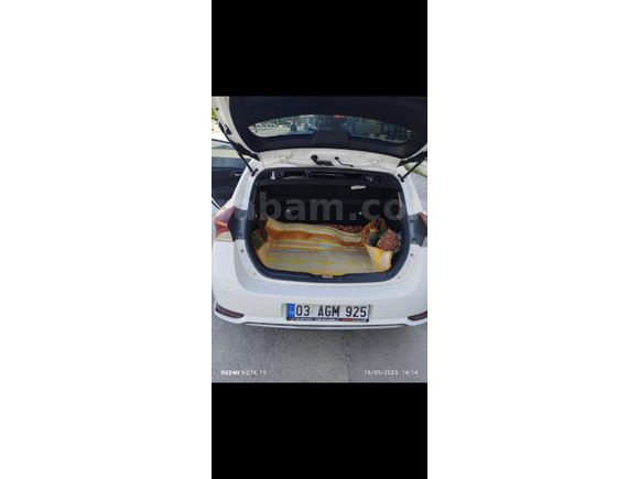 Sahibinden Toyota Auris 1.4 D-4D Advance 2016 Model