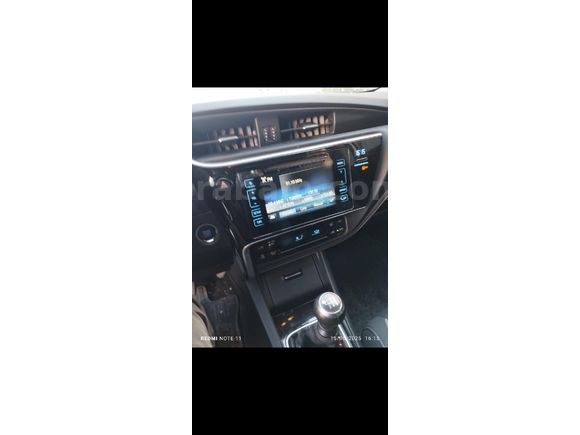 Sahibinden Toyota Auris 1.4 D-4D Advance 2016 Model