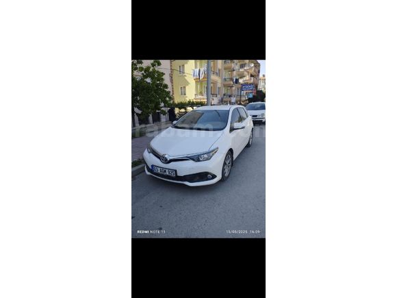 Sahibinden Toyota Auris 1.4 D-4D Advance 2016 Model
