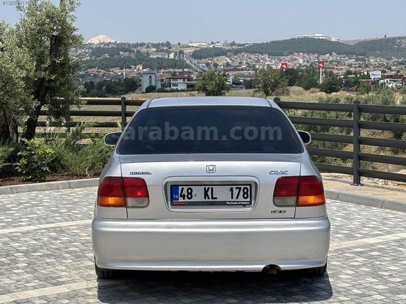 HONDA CİVİC 1.4 İ S