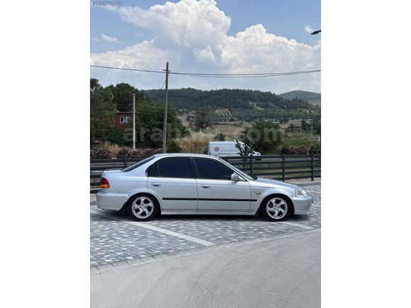 HONDA CİVİC 1.4 İ S