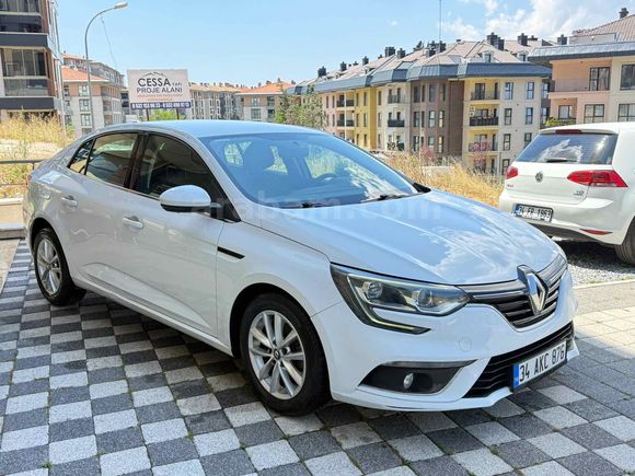 2017 MODEL 144 BİN KM DE 1.5 DCI MEGANE TOUCH OTOMATİK BOYASIZ