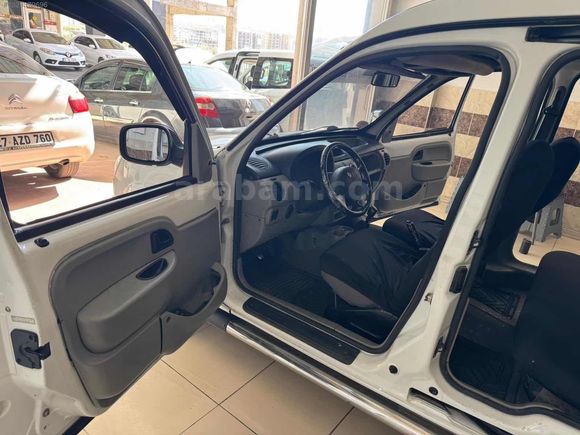 Özmutlu otomotiv den çok temız görmeye değer bır araç