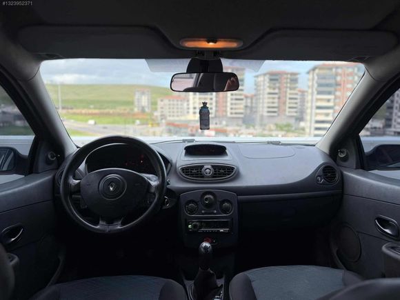 Öz mutlu otomotiv den clıo hb