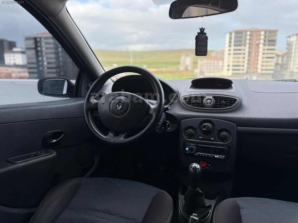 Öz mutlu otomotiv den clıo hb