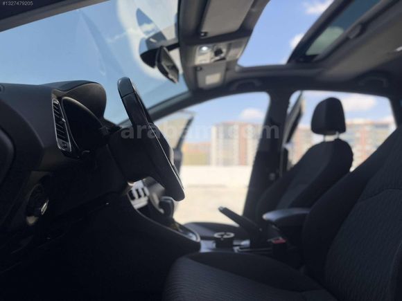 Öz mutlu otomotiv den bırıncı sınıf leon