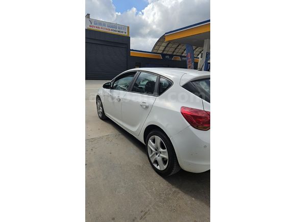 Sahibinden Opel Astra 1.6 Edition 2012 Model