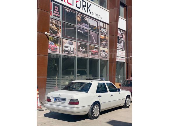 Sahibinden Mercedes - Benz E 200 1994 Model 