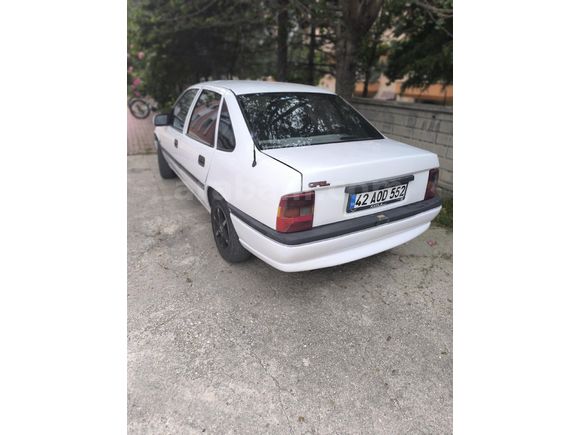 Sahibinden Opel Vectra 2.0 GL 1993 Model