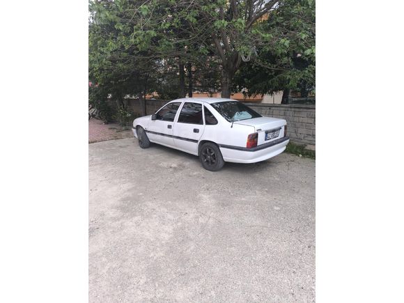 Sahibinden Opel Vectra 2.0 GL 1993 Model