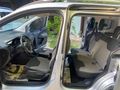 2017 model 1.6 Deluxe