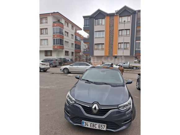 Sahibinden Renault Megane 1.5 Blue DCI Touch 2021 Model