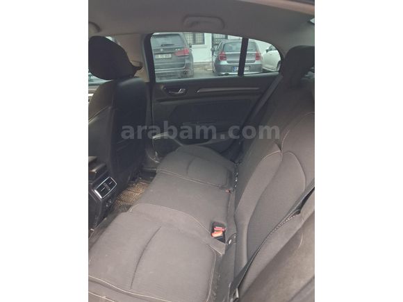 Sahibinden Renault Megane 1.5 Blue DCI Touch 2021 Model