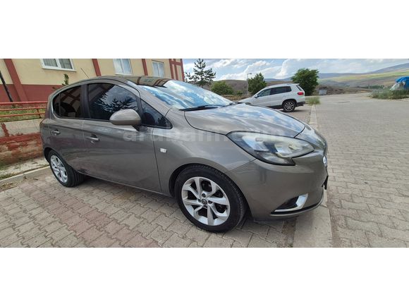 Öğretmenden Opel Corsa 1.4 Enjoy 2015 Model 