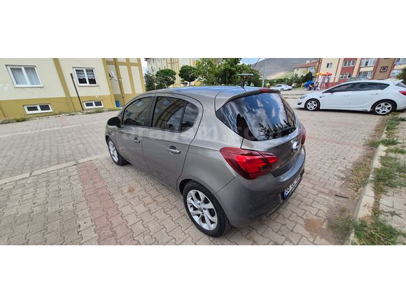Öğretmenden Opel Corsa 1.4 Enjoy 2015 Model 
