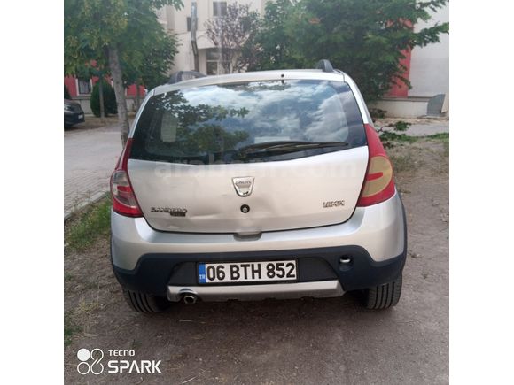 Sahibinden Dacia Sandero 1.6 Stepway 2010 Model