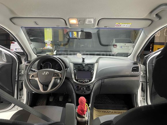 Sahibinden Hyundai Accent Blue 1.6 CRDI Mode Plus 2018 Model 